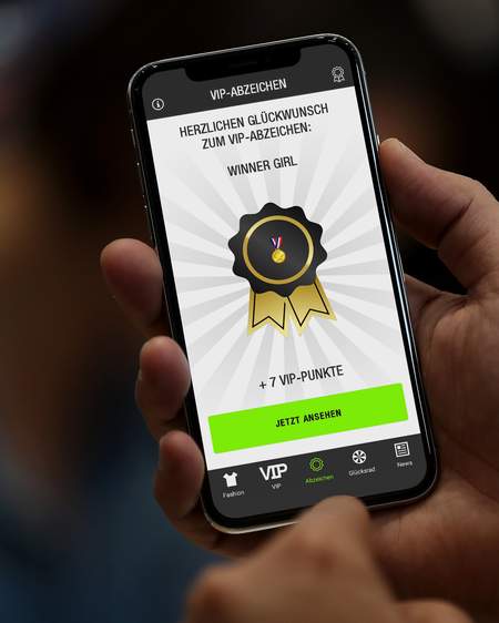 Image of Digital trifft auf real: Chicorée eröffnet Jagd auf VIP-Abzeichen