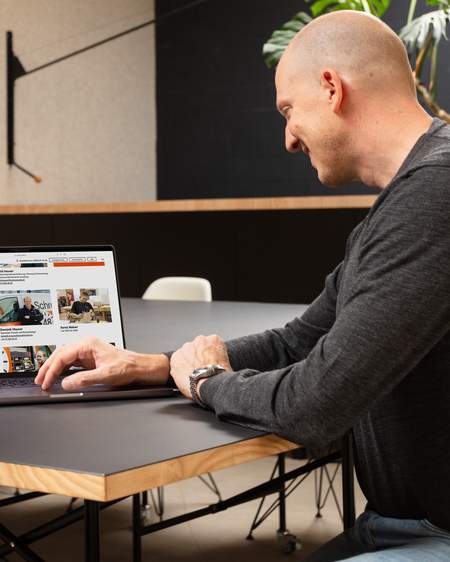Image of David im Gespräch mit der Handelszeitung: So gelingt Employer Branding selbst mit knappen Ressourcen